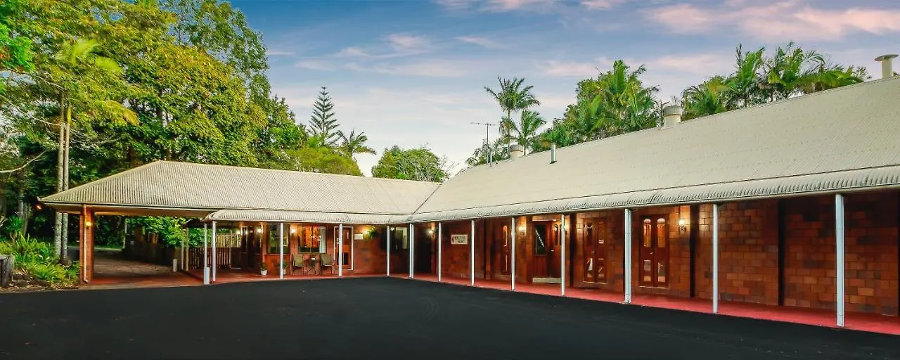 Malanda Lodge 3*,  Australie